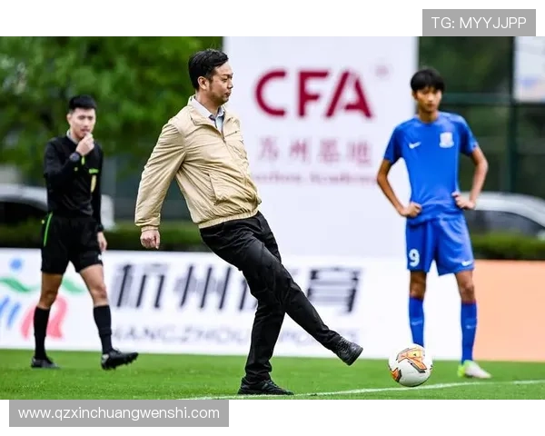 全球足球明星代言的饮料品牌盘点与推荐